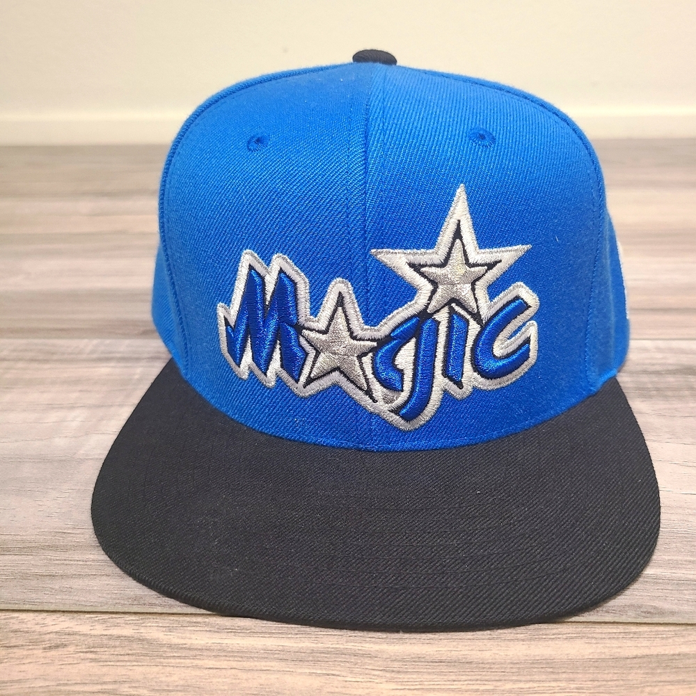 Mitchell & Ness Orlando Magic Snap Back